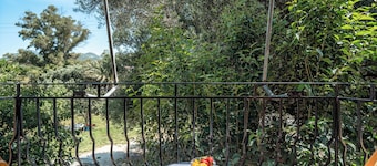 Appartement "Makis Katelios" avec balcon, Wi-Fi et climatisation