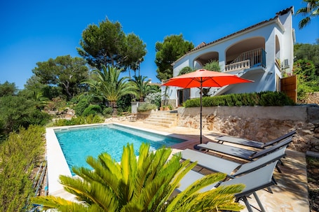 Pool. Chalet 'Casa Inés' with Private Terrace, Wi-Fi and Air Conditioning