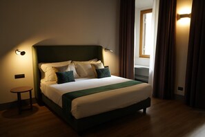 1 habitación, escritorio, internet gratis y ropa de cama 