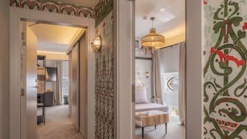 Suite | Minibar, una cassaforte in camera, postazione laptop, insonorizzazione