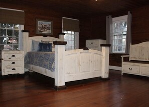 3 bedrooms, desk, free WiFi, bed sheets