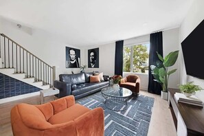 Smart TV, books, offices