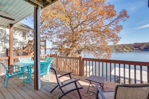 Terrace/patio - Lake of the Ozarks Vacation Rental: Boat Dock/Slip (Lake Ozark)