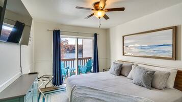 3 bedrooms, iron/ironing board, travel crib, internet