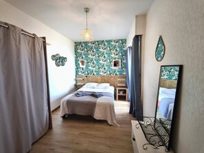 1 bedroom, WiFi, bed sheets - Luminous T3 in the heights of Ajaccio (Ajaccio)