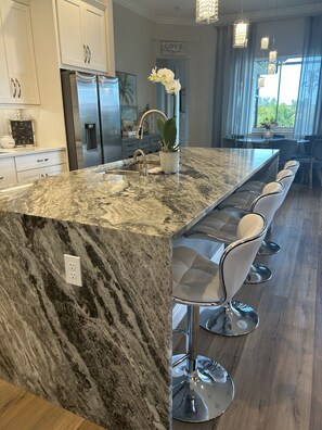 Dining - The Ultimate Luxury 4 BR/3 BA, Heated Pool, Outdoor Kitchen (Port Charlotte)