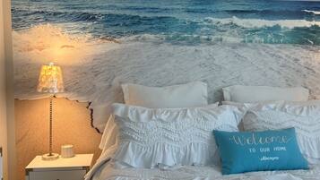 4 bedrooms, desk, iron/ironing board, free WiFi