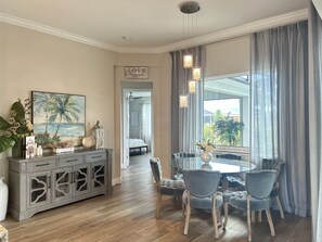 Dining - The Ultimate Luxury 4 BR/3 BA, Heated Pool, Outdoor Kitchen (Port Charlotte)