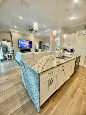 Interior - The Ultimate Luxury 4 BR/3 BA, Heated Pool, Outdoor Kitchen (Port Charlotte)