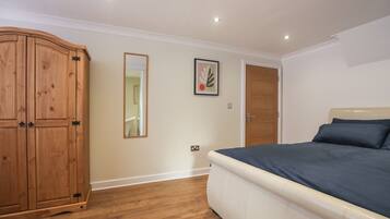 2 bedrooms, WiFi