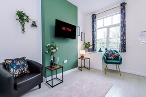 TV, Netflix, streaming services, offices