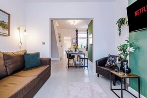 TV, Netflix, streaming services, offices