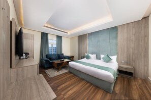 Deluxe Room | Select Comfort beds, in-room safe, desk, soundproofing - Luxury Night Hotel (Riyadh)