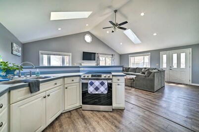 NEW! Lake House w/ A/C & Huge Deck!  PET FRIENDLY!