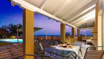 Ristorazione all'aperto