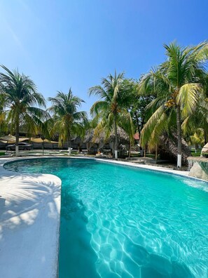 2 outdoor pools - Santorini Village - Hotel Boutique (Tamanique)