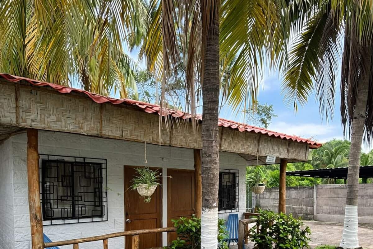 Economy Double Room | Free WiFi, bed sheets