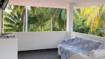 Mini apartamento con aire acondicionado central. | Living area