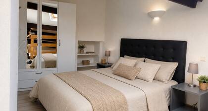 APARTMENT T2 PROVENCE CENTRE HISTORIQUE - WIFI CLIMATISATION - Le Cocon d'Avignon