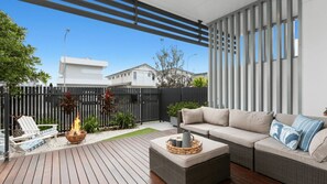 Terrace/patio - Stylish Beach Villa in Kingscliff (Kingscliff)