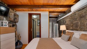 2 Schlafzimmer, Bügeleisen/Bügelbrett, Reisekinderbett, kostenloses WLAN