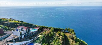 Ocean Panorama House by Madeira Sun Travel