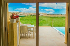 Dining - Sunset Serenity - Four Bedroom Villa, Sleeps 9 (San Lawrenz)