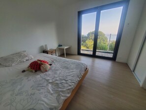 4 عدّة غرف نوم وواي فاي