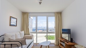Unclassified image, 3 of 29, button - Edificio Miradores del Beagle (Ushuaia)