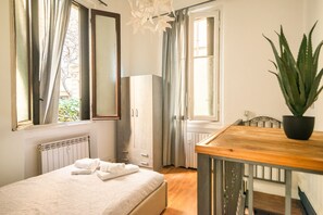 2 chambres, coffres-forts dans les chambres, Wi-Fi gratuit