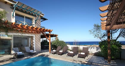 Protaras Artisan Seafront Villa 7