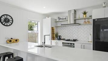 Fridge, microwave, dishwasher, toaster