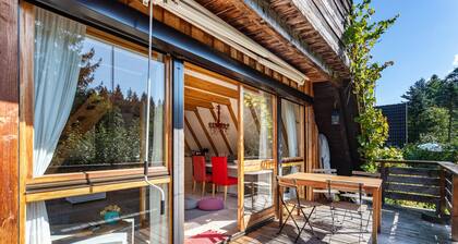 Chalet Charmantes Ferienhaus mit Garten, Natur, Bach, Wald, Ruhe