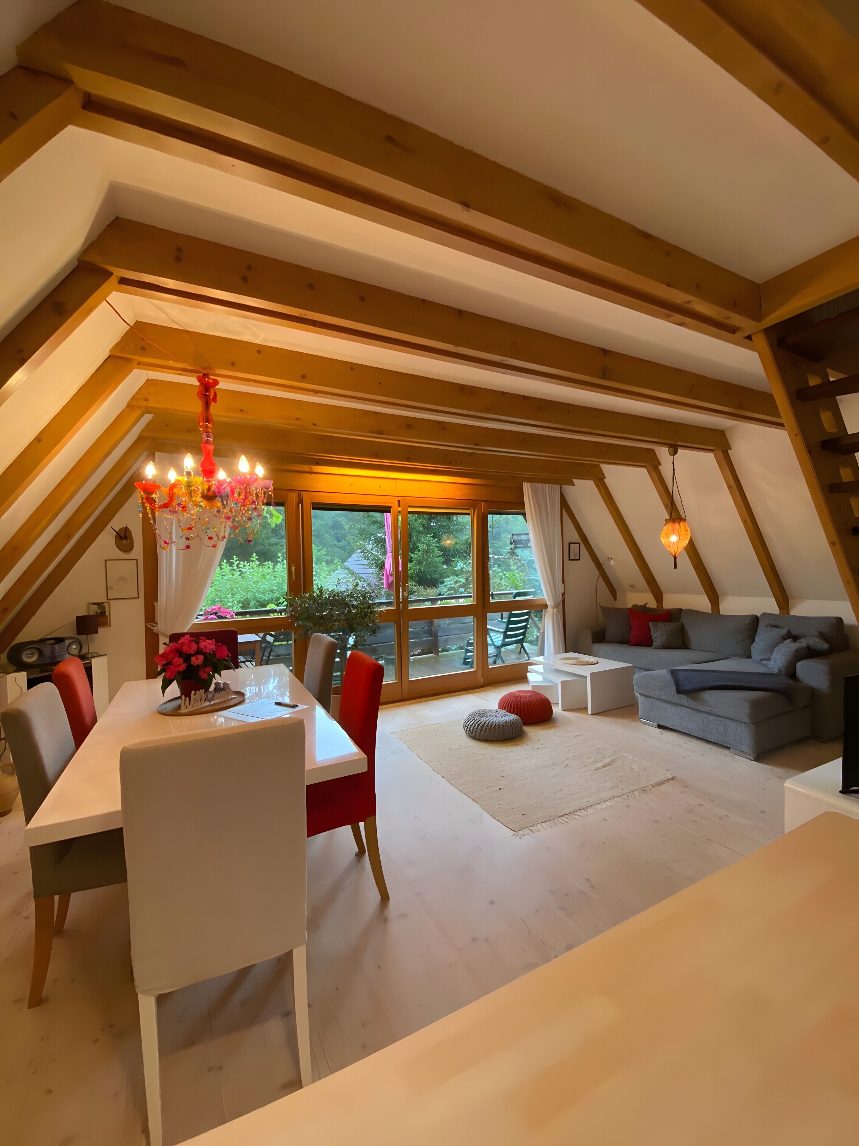 TV, fireplace, ping pong, stereo