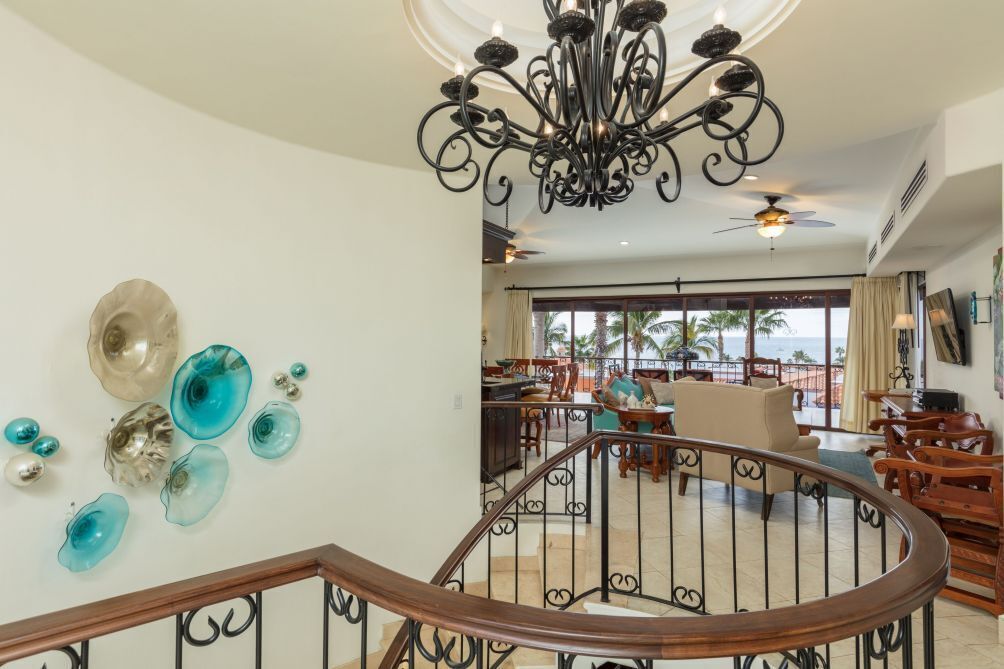 Stunning 3br Condo With Hot Tub And Gym - Cabo San Lucas
