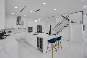 Fridge, microwave, oven, stovetop - 4 Bedroom Designer Home Next to Shul and Community Pool (Fort Lauderdale)