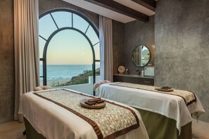 Spa - Stunning 1BR Condo in Hacienda Encantada with Hot Tub and Gym (Cabo San Lucas)