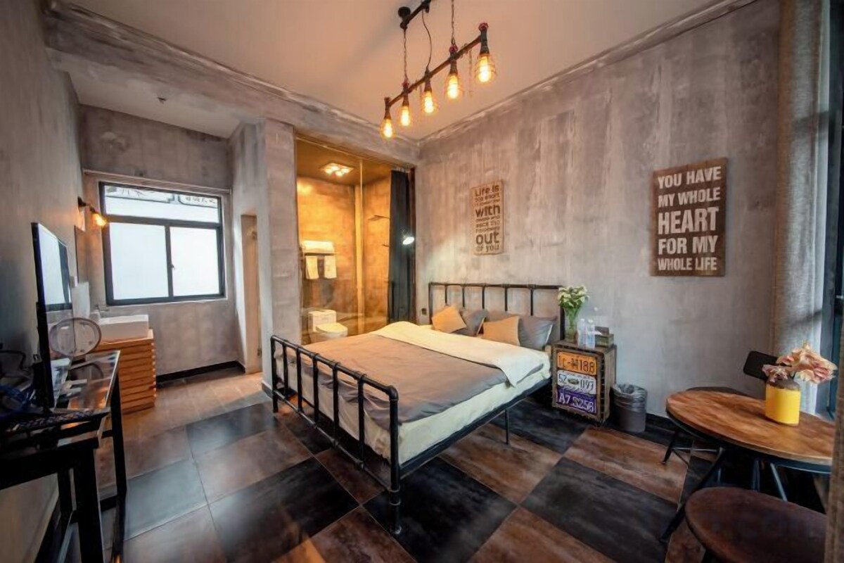 Industrial Style Double Bed Room