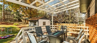 The Mountain Retreat: Steps to Palmer Park, Central COS, Sleeps 8