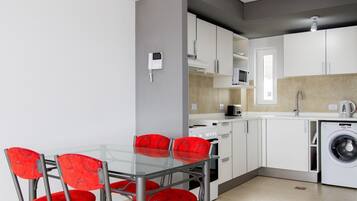 Apartment | Private kitchen | Fridge, microwave, oven, stovetop