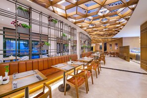 Hi ha 8 restaurants amb esmorzars