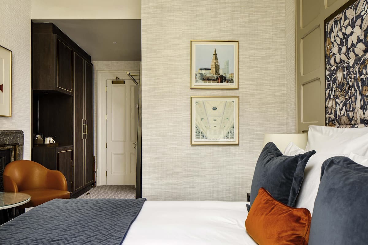 Superior Room, 1 Double Bed | Egyptian cotton sheets, premium bedding, memory-foam beds, in-room safe