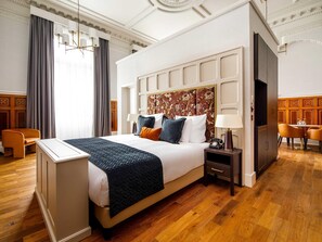 Suite Presidensial, 1 Tempat Tidur King | Seprai katun Mesir, seprai premium, busa memori, dan brankas