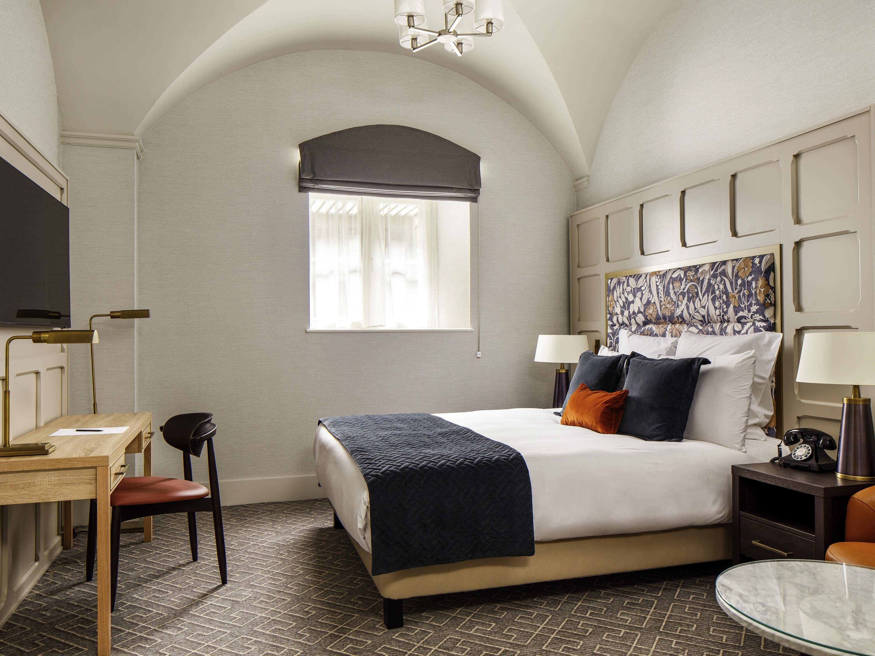 Classic Double Room, 1 Double Bed | Egyptian cotton sheets, premium bedding, memory foam beds, in-room safe