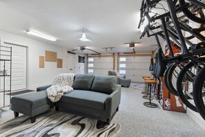 Smart-TV, Videospiele, Stereoanlage