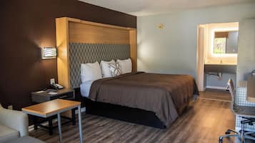 Premium bedding, pillowtop beds, desk, laptop workspace