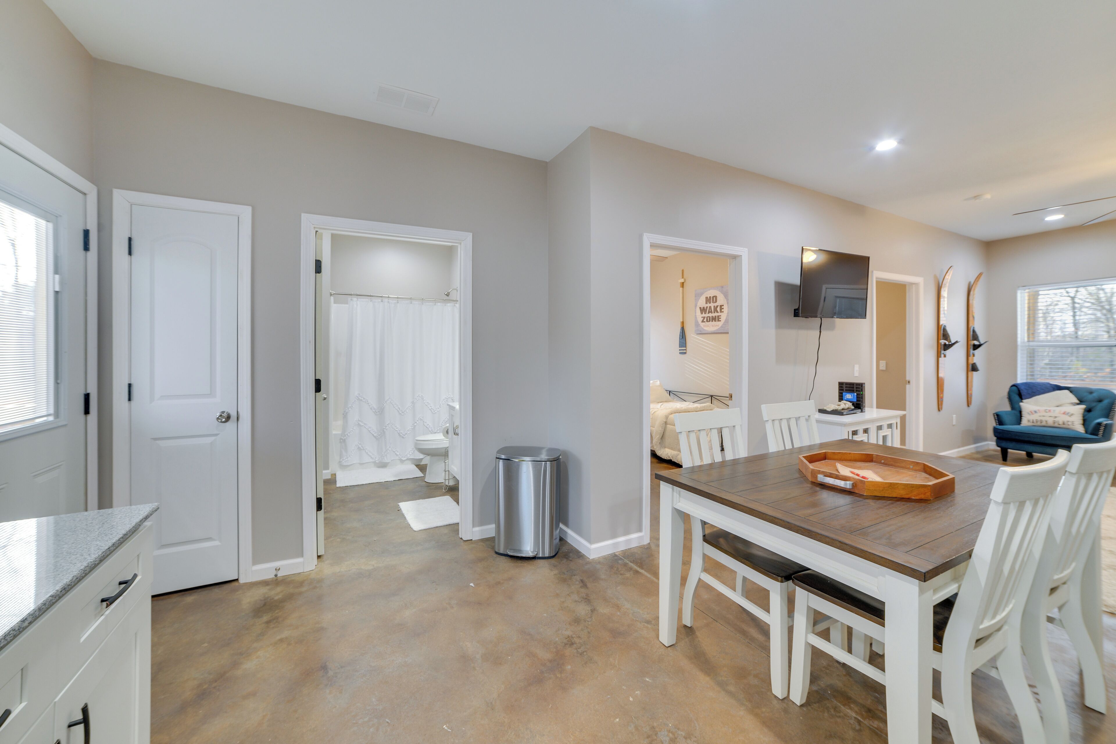 2 chambres, bureau, Wi-Fi, draps fournis