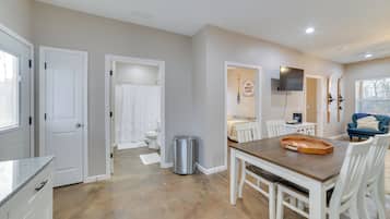 2 chambres, bureau, Wi-Fi, draps fournis
