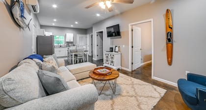 Pet-Friendly Murray Vacation Rental w/ Grill!