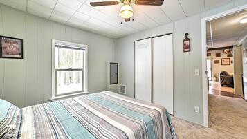 3 Schlafzimmer, Schreibtisch, Bügeleisen/Bügelbrett, WLAN